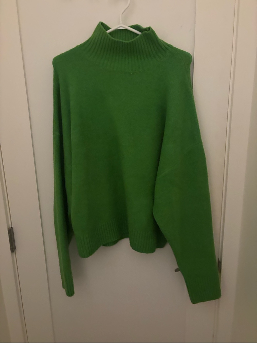 Zara Bright Green Turtleneck Sweater